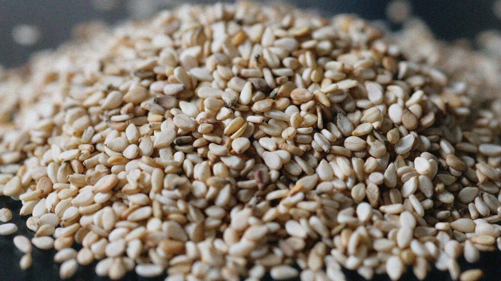 Sesame-Seeds